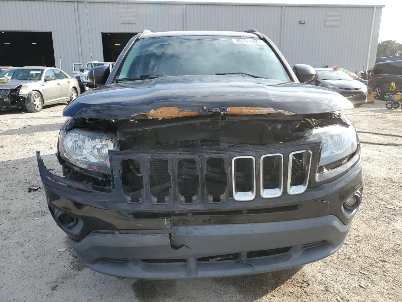 2016 Jeep Compass VIN 1C4NJCBA8GD705707 Copart auction photo, front end damage thumbnail 5