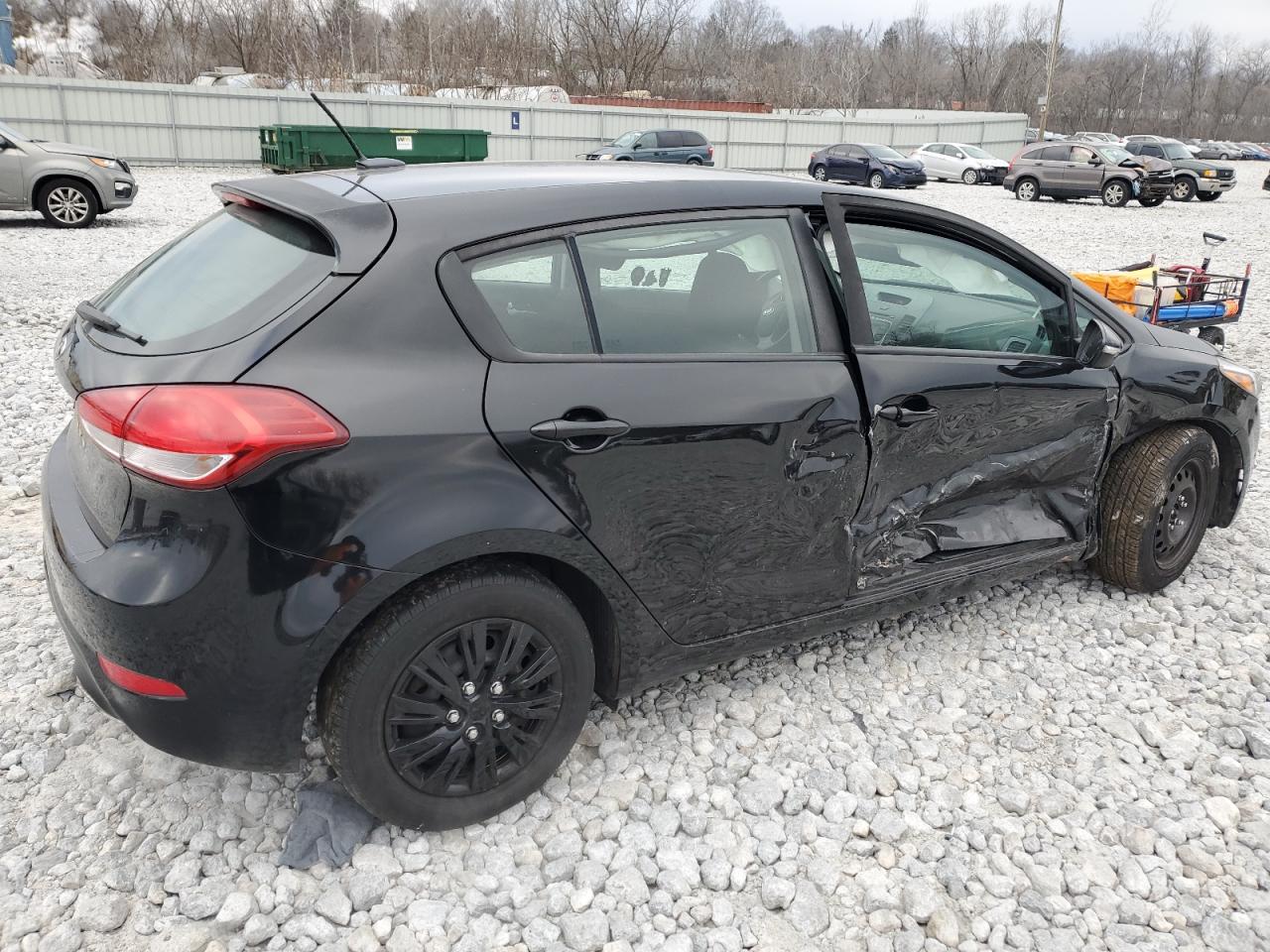 2018 KIA Forte VIN KNAFK5A89J5773363 Copart auction photo, side damage thumbnail 3