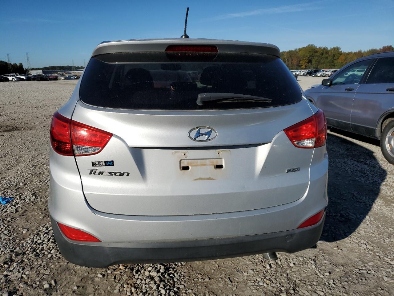 2015 Hyundai Tucson VIN KM8JTCAF8FU956520 Copart auction photo, normal wear damage thumbnail 6