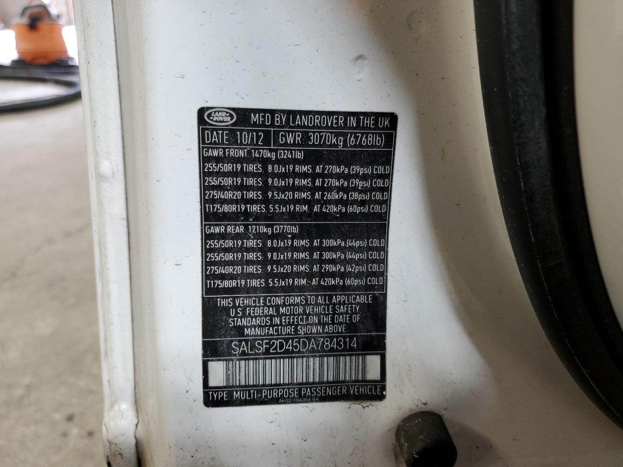 2013 Land Rover Range Rover VIN SALSF2D45DA784314 Copart auction photo, front end / top/roof damage thumbnail 13