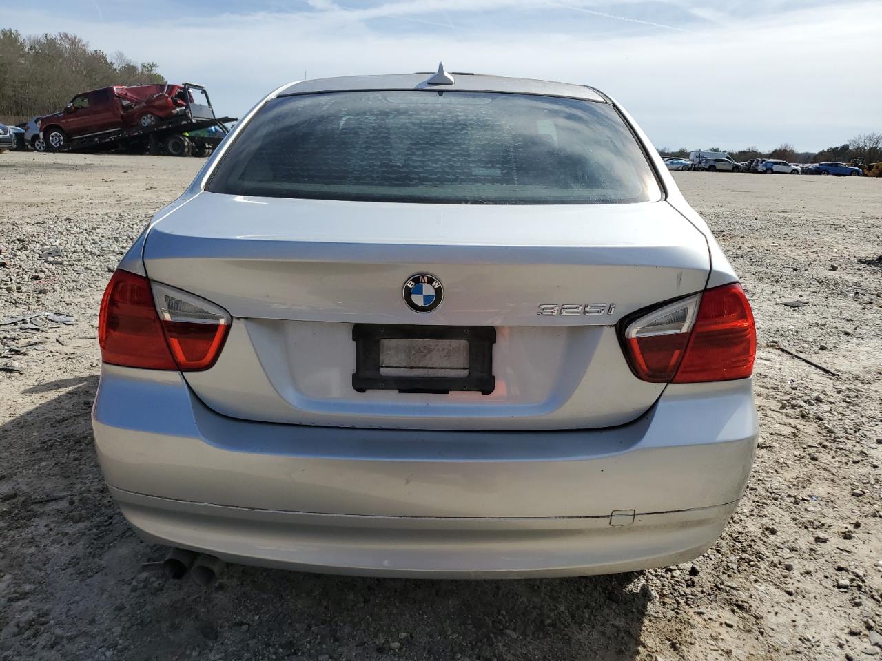 2006 BMW 3er VIN WBAVB13596PT15390 Copart auction photo, front end / side damage thumbnail 6