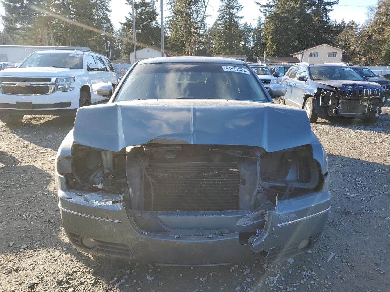 2005 Chrysler 300 VIN 2C3JA53G55H187623 Copart auction photo, front end damage thumbnail 5