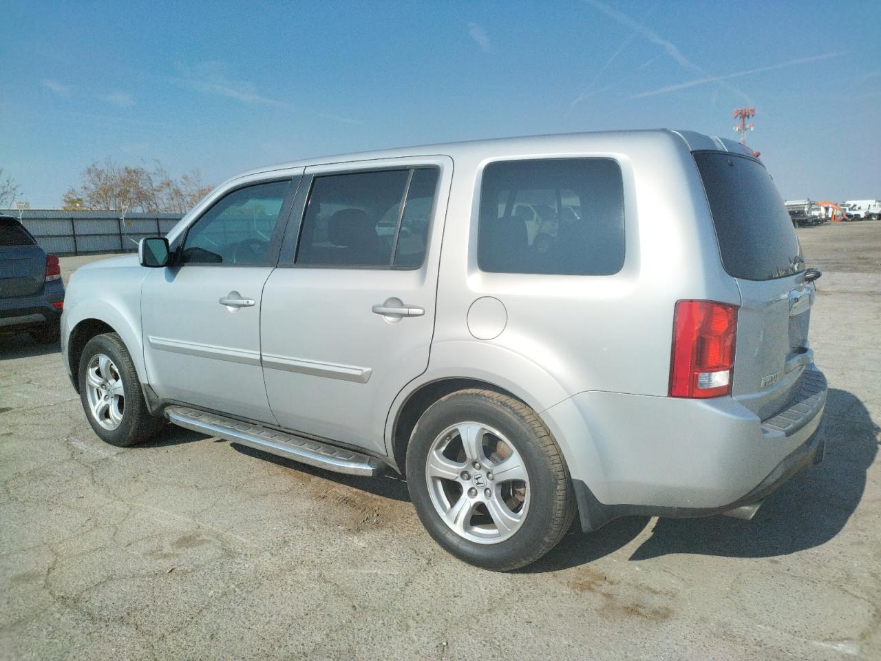 2012 Honda Pilot VIN 5FNYF3H62CB011485 Copart auction photo, side damage thumbnail 2