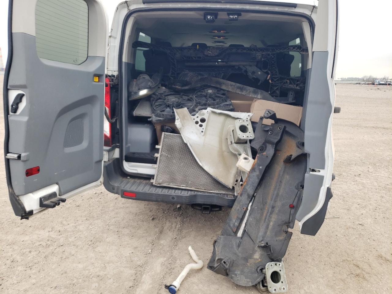 2015 Ford Transit VIN 1FBZX2ZM4FKA91926 Copart auction photo, front end / mechanical damage thumbnail 10
