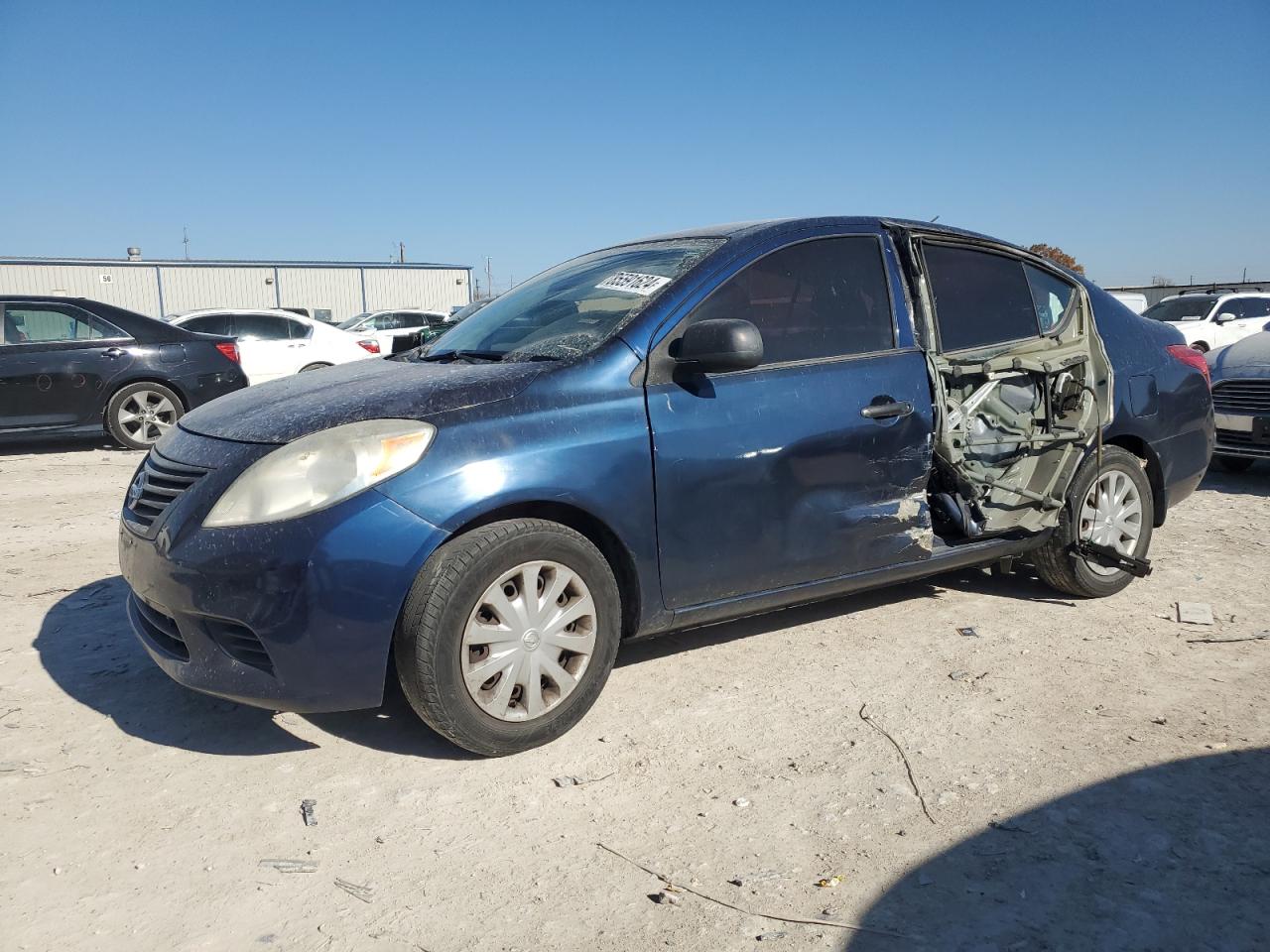 2014 Nissan Versa VIN 3N1CN7AP8EL845419