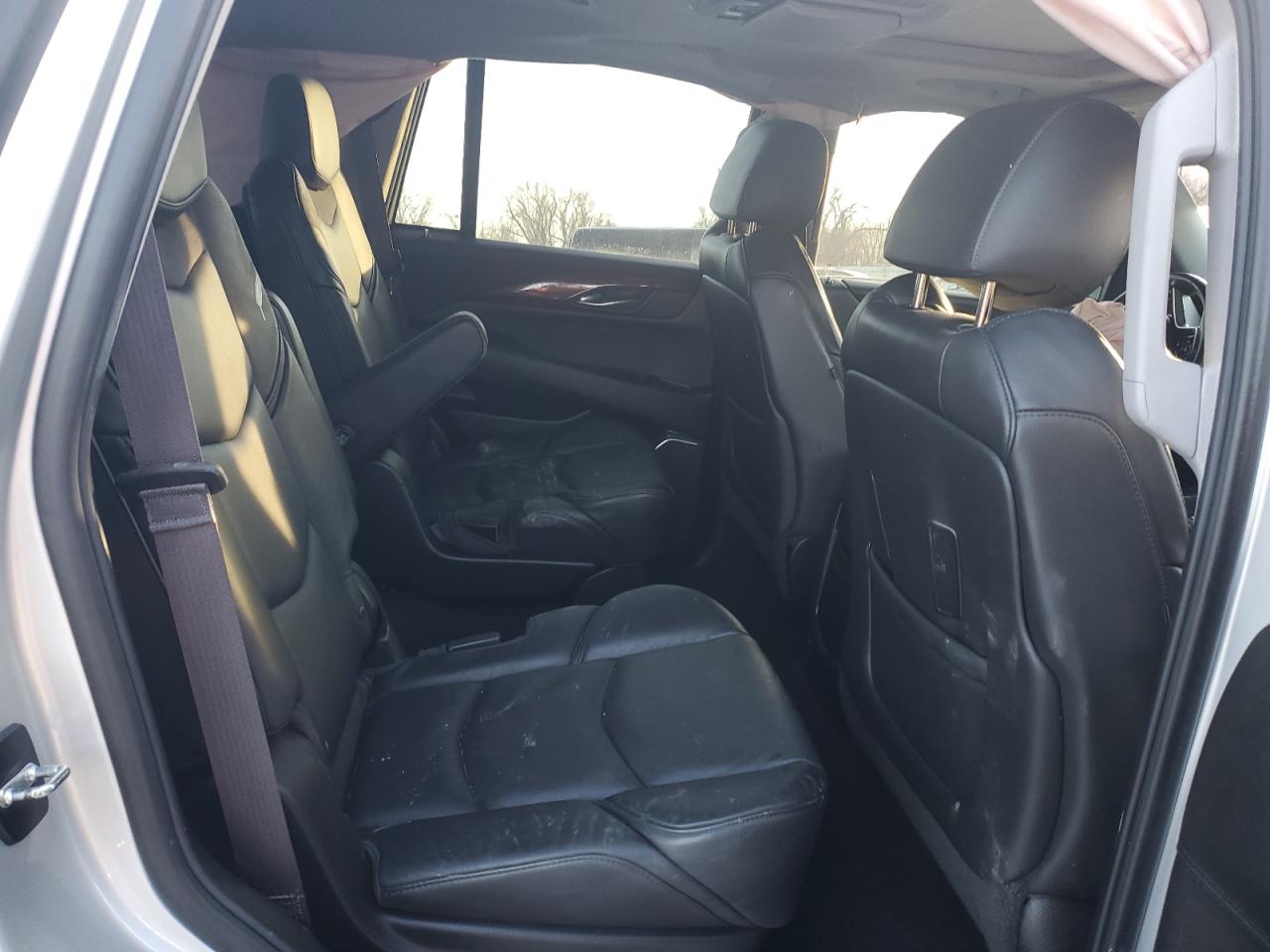 2015 Cadillac Escalade VIN 1GYS4NKJ9FR614091 Copart auction photo, front end / minor dent/scratches damage thumbnail 11