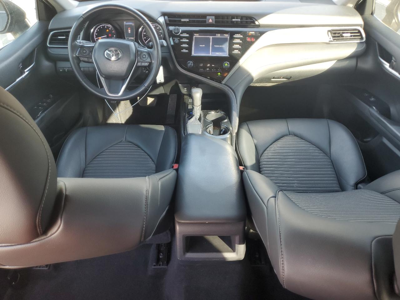 2019 Toyota Camry VIN 4T1B11HK3KU267528 Copart auction photo, front end / minor dent/scratches damage thumbnail 8