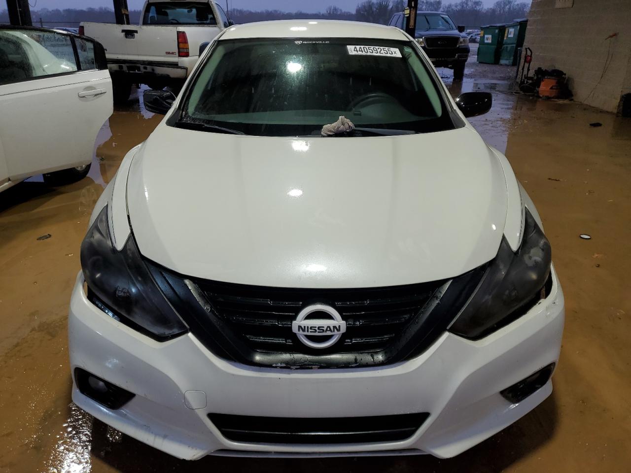 2017 Nissan Altima VIN 1N4AL3AP7HC237898 Copart auction photo, front end damage thumbnail 5