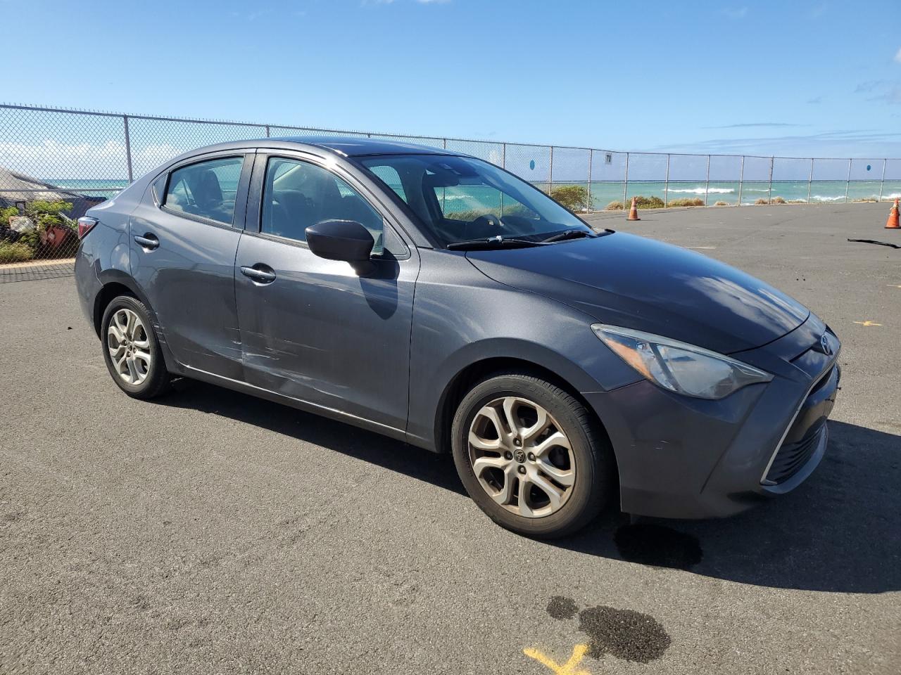 2017 Toyota Yaris VIN 3MYDLBYVXHY189649 Copart auction photo, side / rear end damage thumbnail 4