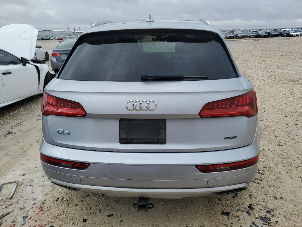 2019 Audi Q5 VIN WA1CNAFY6K2097305 Copart auction photo, front end damage thumbnail 6
