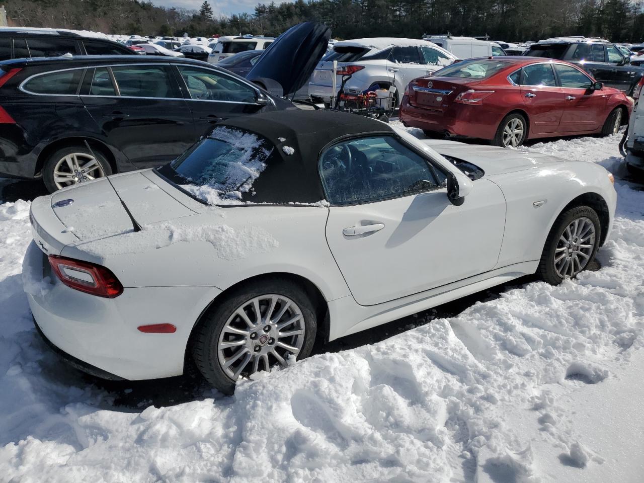 2018 Fiat 124 Spider VIN JC1NFAEKXJ0137336 Copart auction photo, undercarriage damage thumbnail 3