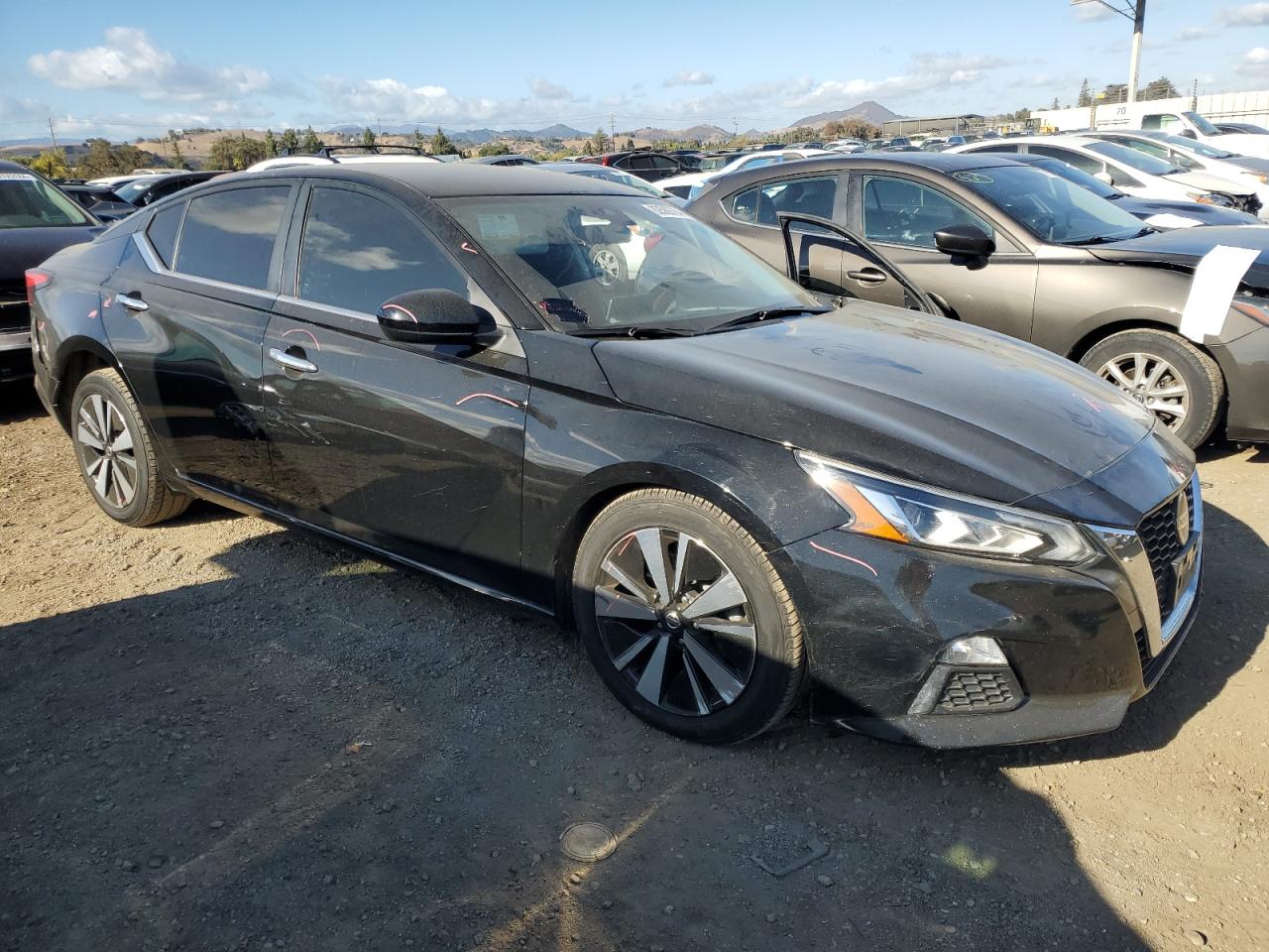 2021 Nissan Altima VIN 1N4BL4DV8MN407950 Copart auction photo, front end / side damage thumbnail 4