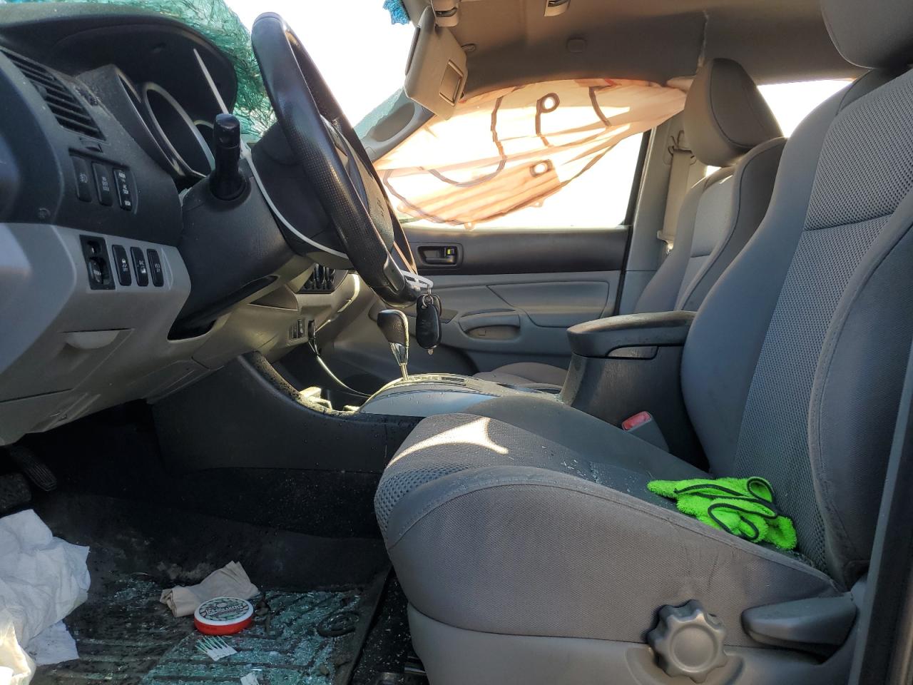 2012 Toyota Tacoma VIN 5TFLU4EN8CX045017 Copart auction photo, all over damage thumbnail 7