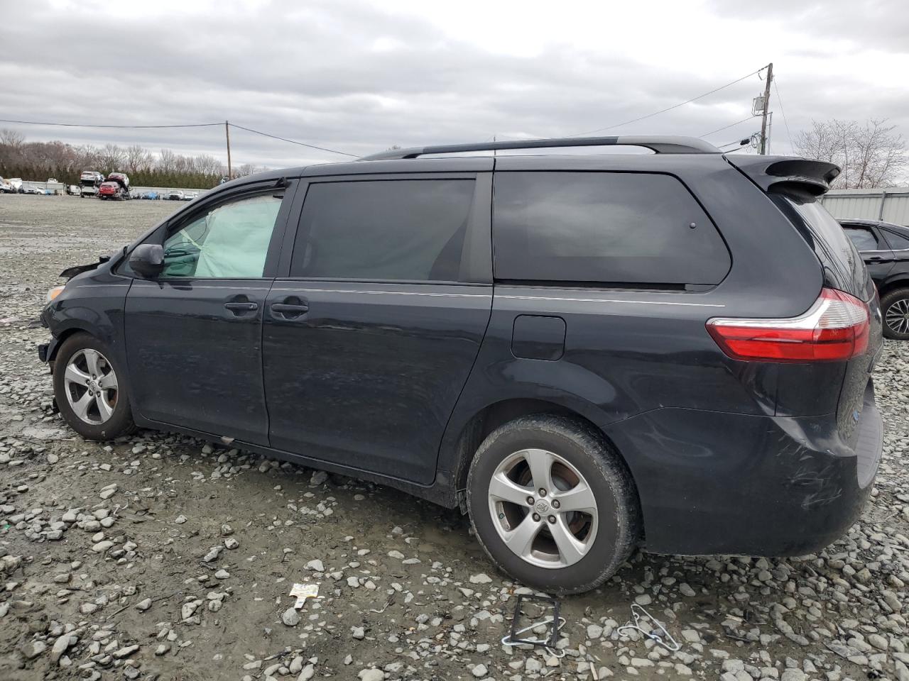 2015 Toyota Sienna VIN 5TDKK3DC3FS553305 Copart auction photo, front end / rear end damage thumbnail 2