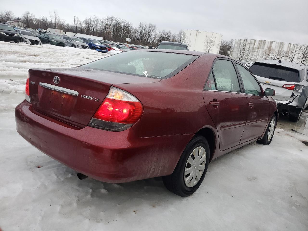2006 Toyota Camry VIN 4T1BE30KX6U163331 Copart auction photo, front end / side damage thumbnail 3