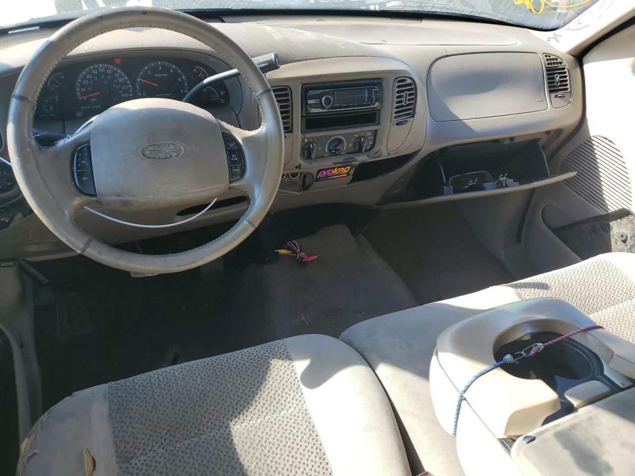 2003 Ford F-150 VIN 1FTRW07643KB62688 Copart auction photo, minor dent/scratches damage thumbnail 8