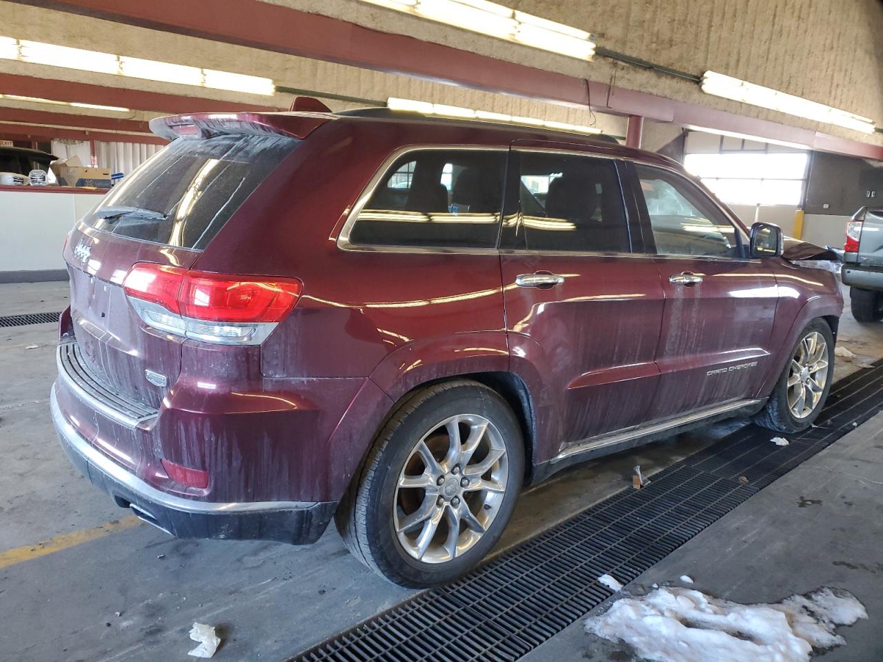 2016 Jeep Grand Cherokee VIN 1C4RJFJG4GC340022 Copart auction photo, front end damage thumbnail 3