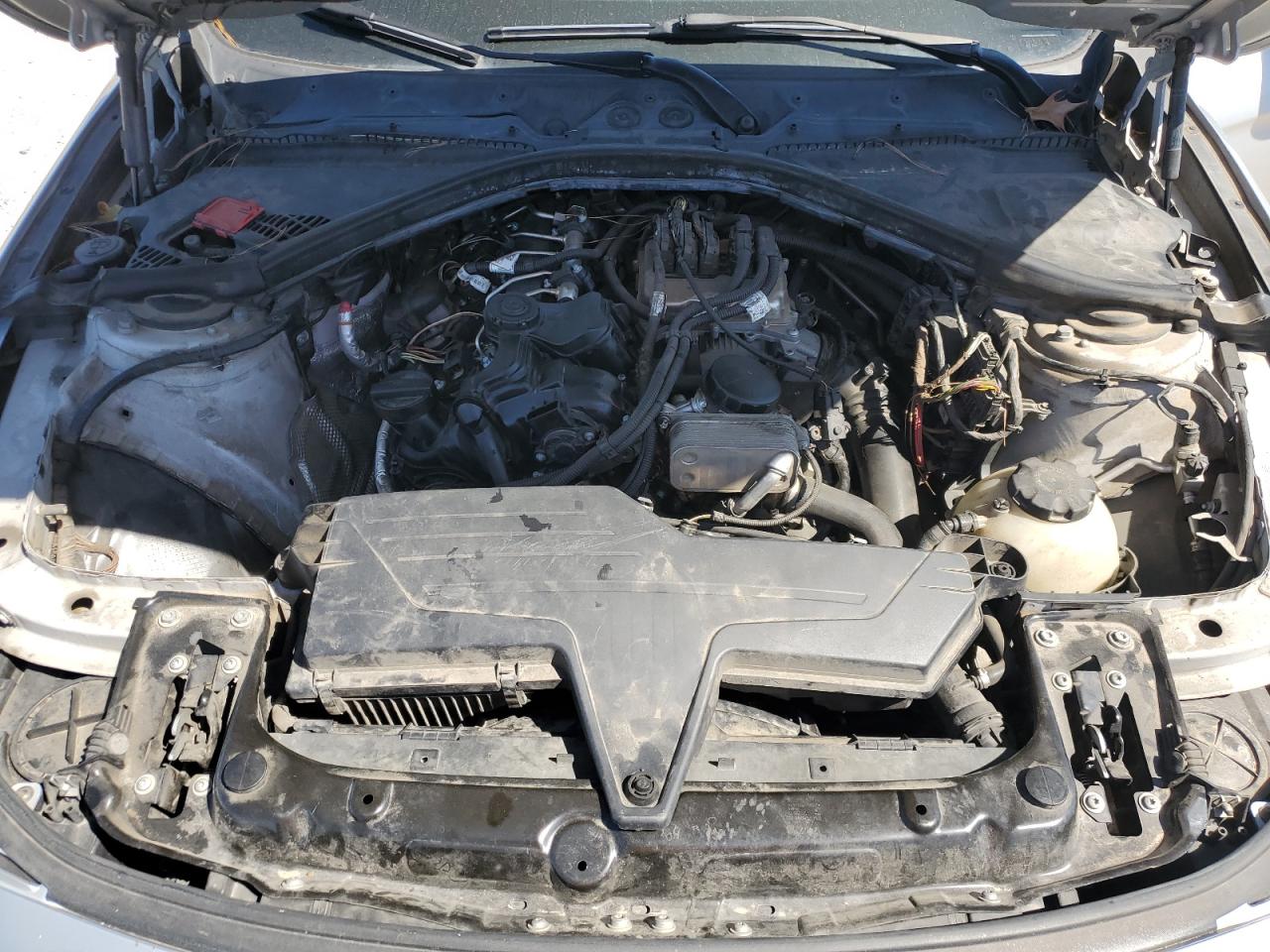 2013 BMW 3er VIN WBA3B1C50DK128525 Copart auction photo, mechanical / minor dent/scratches damage thumbnail 11