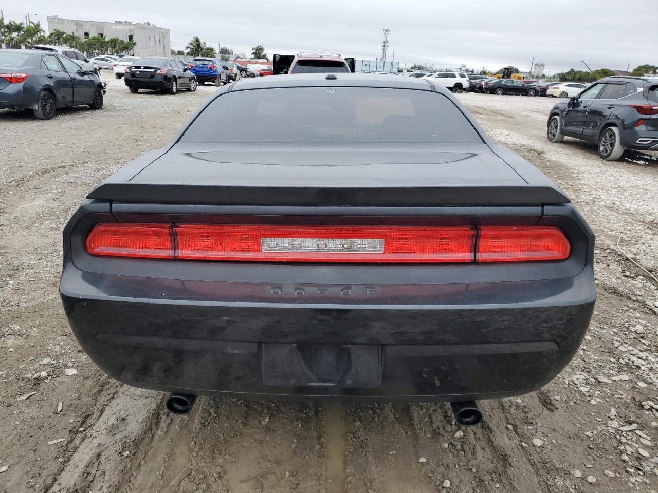 2010 Dodge Challenger VIN 2B3CJ4DV1AH322426 Copart auction photo, front end / undercarriage damage thumbnail 6