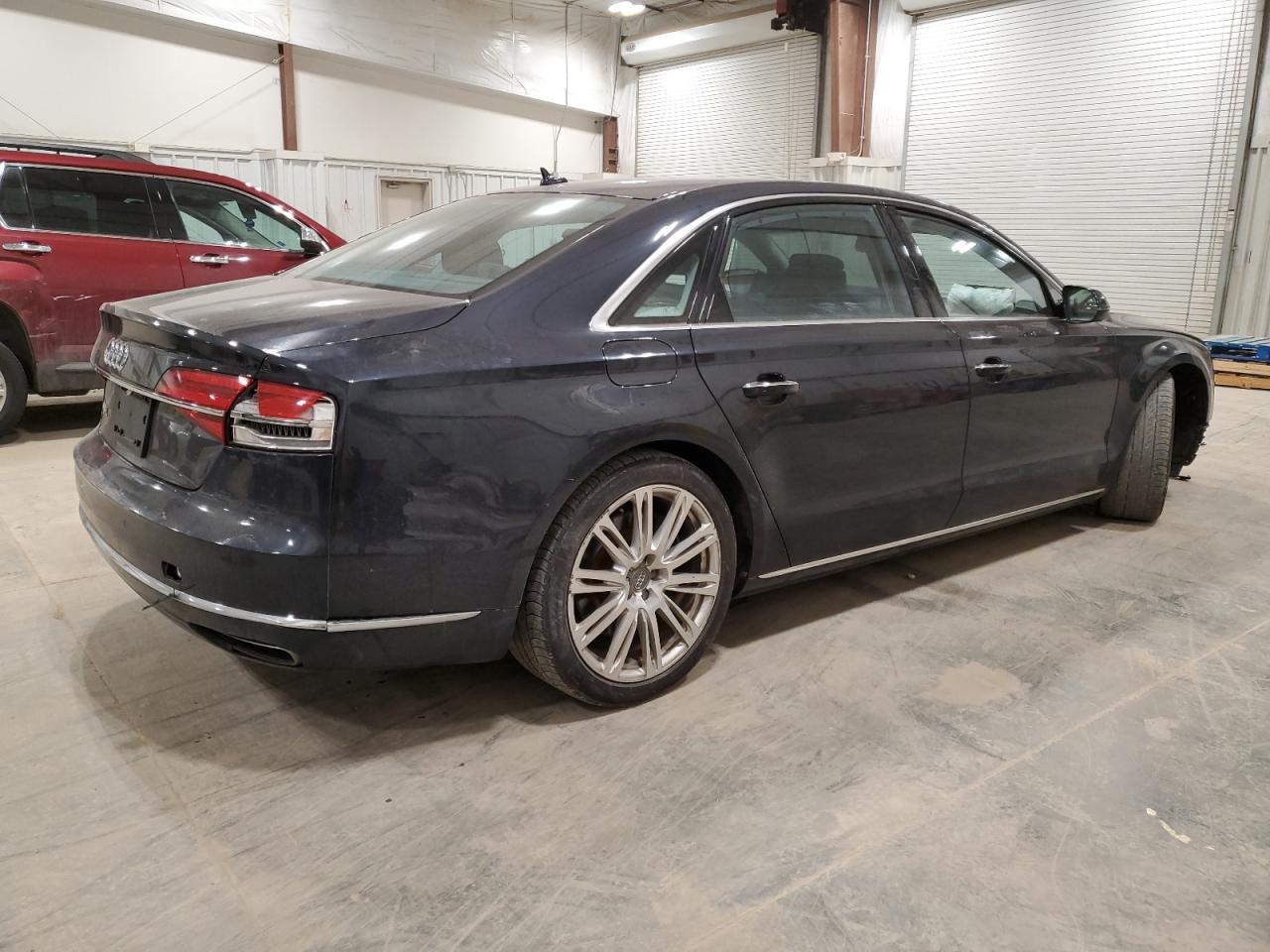 2015 Audi A8 VIN WAU3GAFD3FN005842 Copart auction photo, front end / rear end damage thumbnail 3