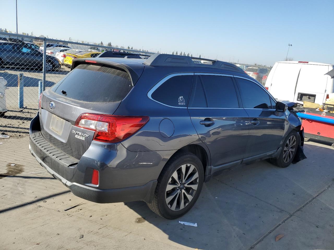 2015 Subaru Outback VIN 4S4BSANC7F3305400 Copart auction photo, front end damage thumbnail 3