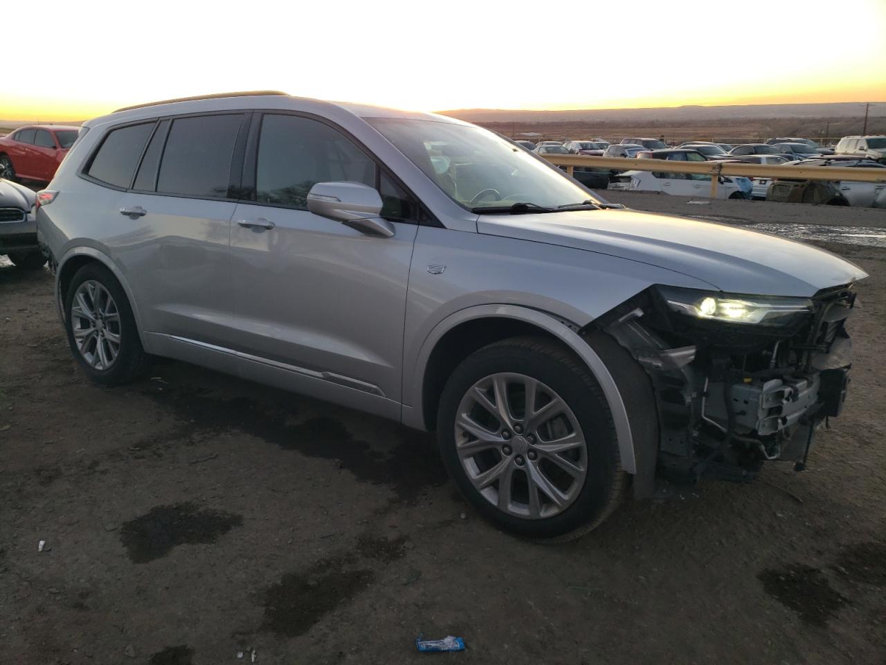 2020 Cadillac XT6 VIN 1GYKPGRS8LZ216836 Copart auction photo, front end / rear end damage thumbnail 4