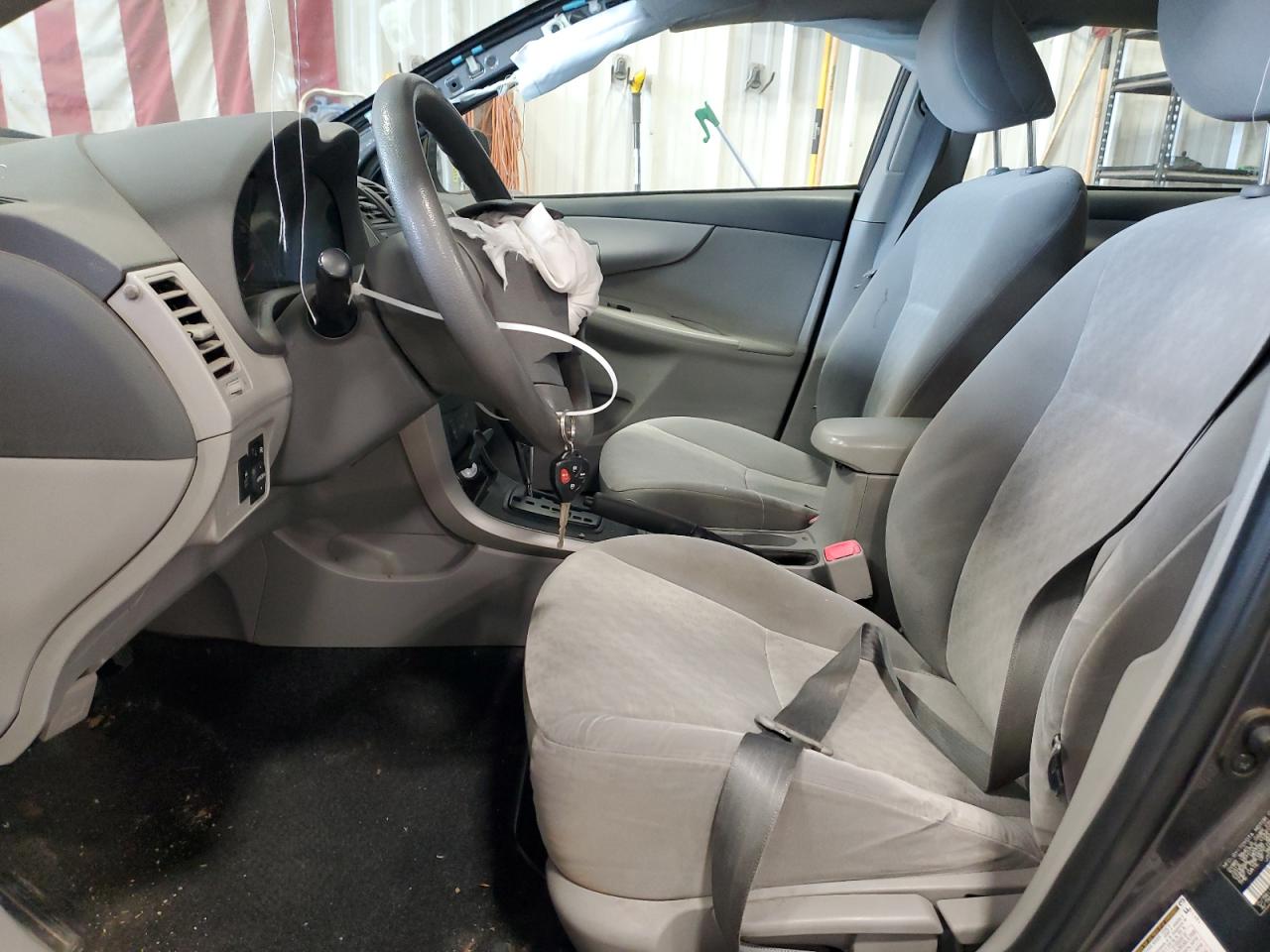 2009 Toyota Corolla VIN JTDBL40E39J052801 Copart auction photo, front end / minor dent/scratches damage thumbnail 7