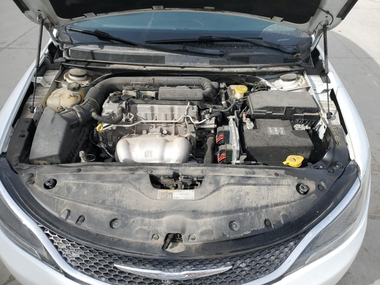 2016 Chrysler 200 VIN 1C3CCCFB3GN185760 Copart auction photo, rear end damage thumbnail 11