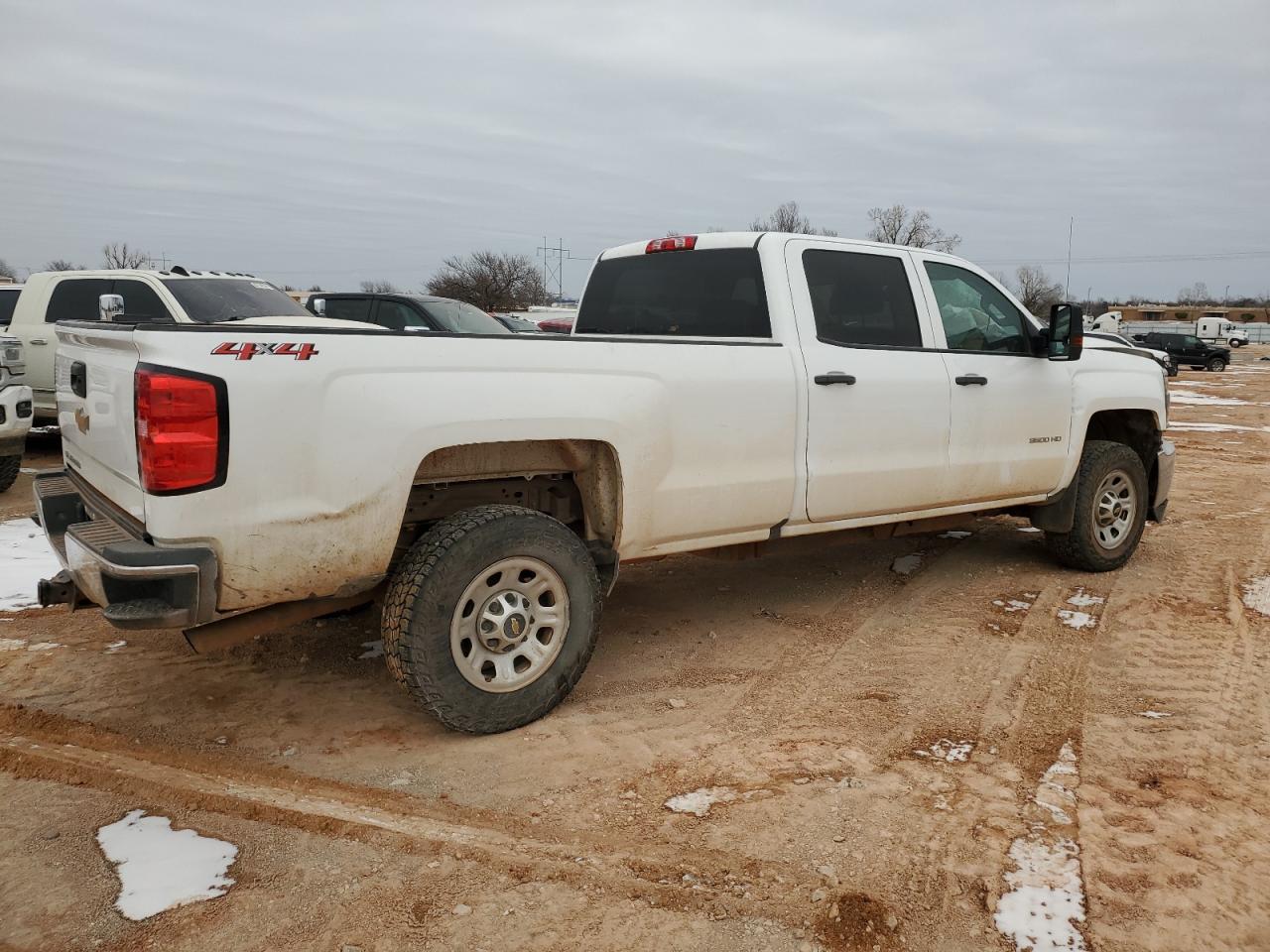 2019 Chevrolet Silverado VIN 1GC4KVCG2KF250616 Copart auction photo, front end / mechanical damage thumbnail 3