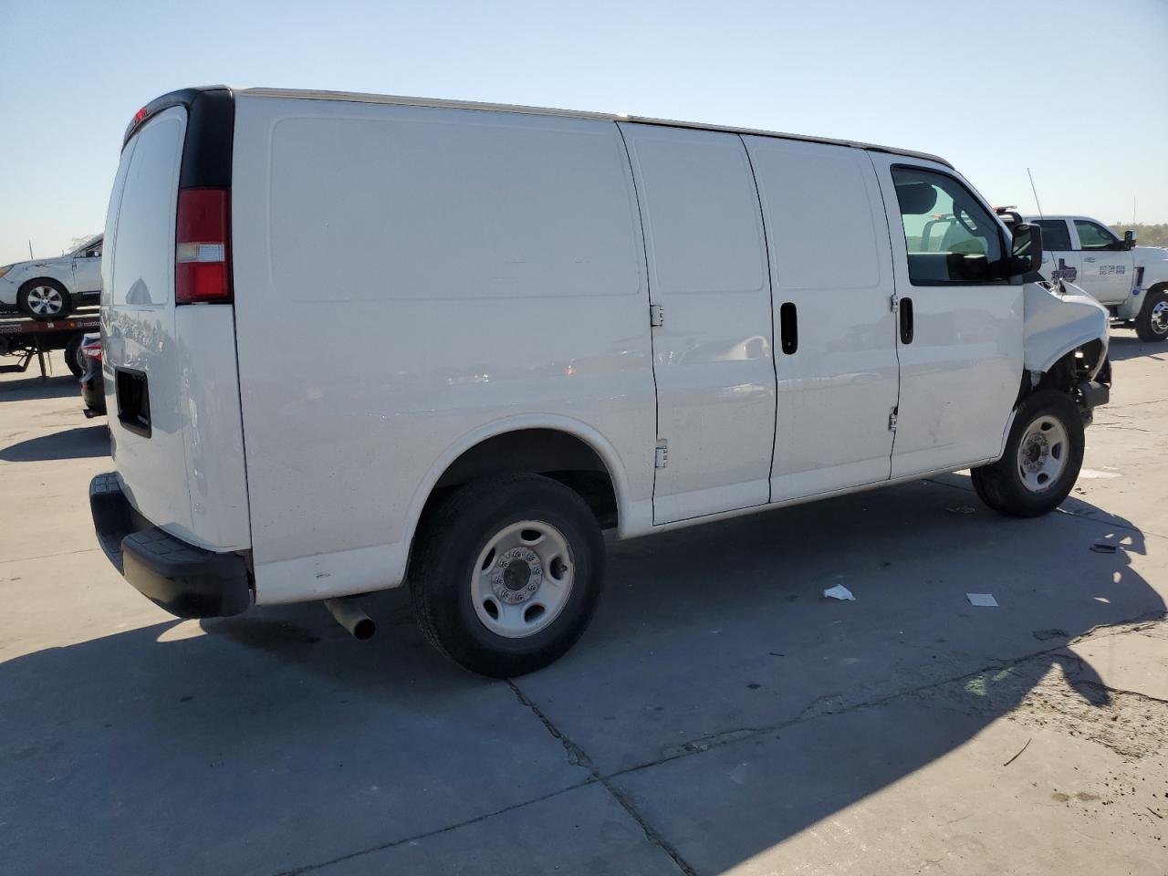 2016 Chevrolet Express VIN 1GCWGAFF5G1320037 Copart auction photo, front end damage thumbnail 3