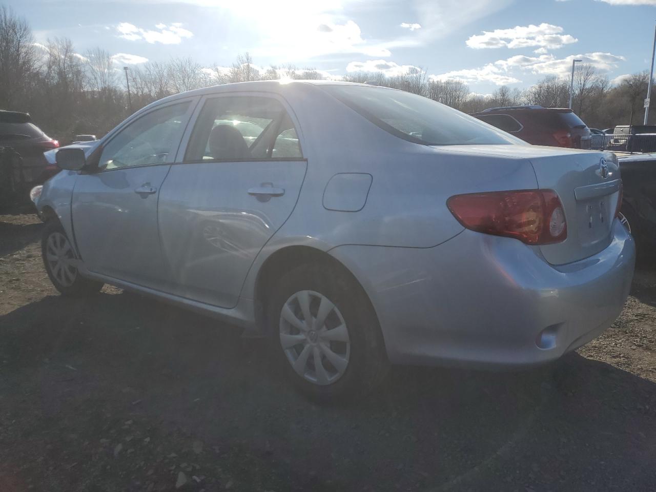 2010 Toyota Corolla VIN JTDBU4EE3A9115939 Copart auction photo, front end / minor dent/scratches damage thumbnail 2