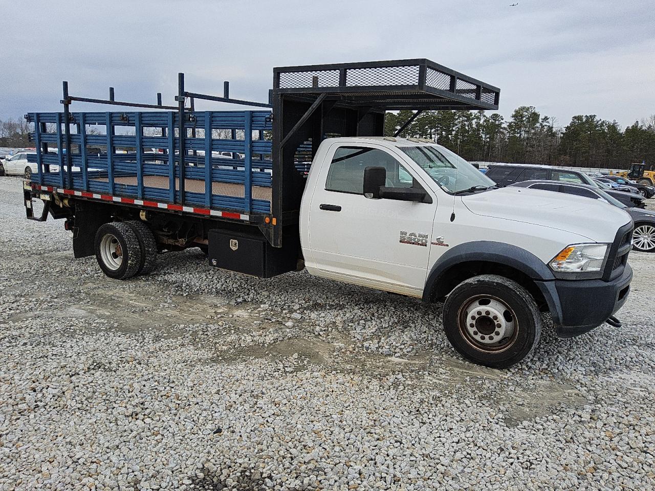 2014 RAM 5500 VIN 3C7WRNDL8EG179850 Copart auction photo, normal wear damage thumbnail 4