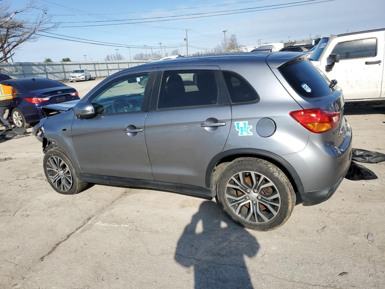 2017 Mitsubishi Outlander VIN JA4AR3AW0HZ018367 Copart auction photo, front end / side damage thumbnail 2