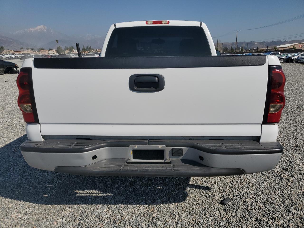 2006 Chevrolet Silverado VIN 3GCEC14VX6G246762 Copart auction photo, front end damage thumbnail 6