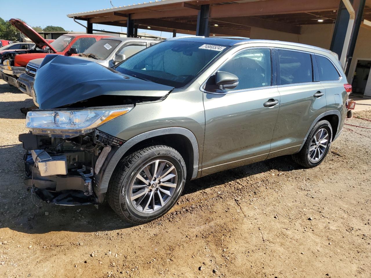 2017 Toyota Highlander VIN 5TDKZRFH1HS192683