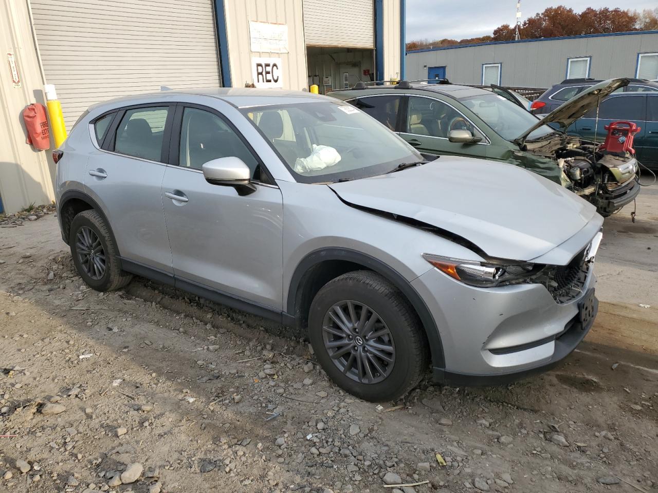 2019 Mazda CX-5 VIN JM3KFBBM6K0690141 Copart auction photo, front end damage thumbnail 4