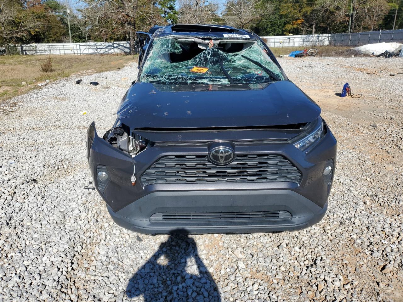 2020 Toyota RAV 4 VIN 2T3C1RFV6LW089803 Copart auction photo, all over damage thumbnail 5