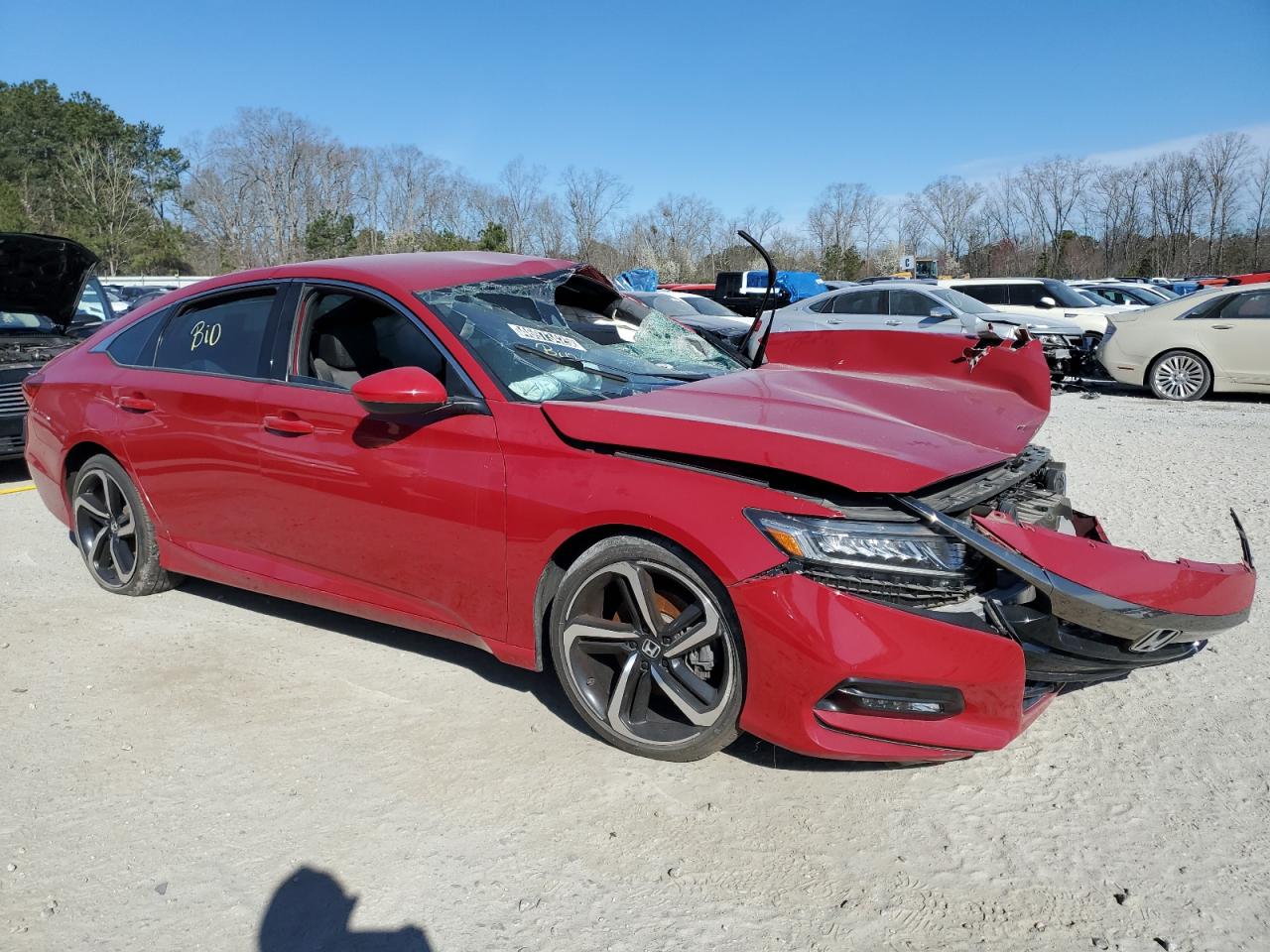 2019 Honda Accord VIN 1HGCV1F30KA020981 Copart auction photo, side / front end damage thumbnail 4