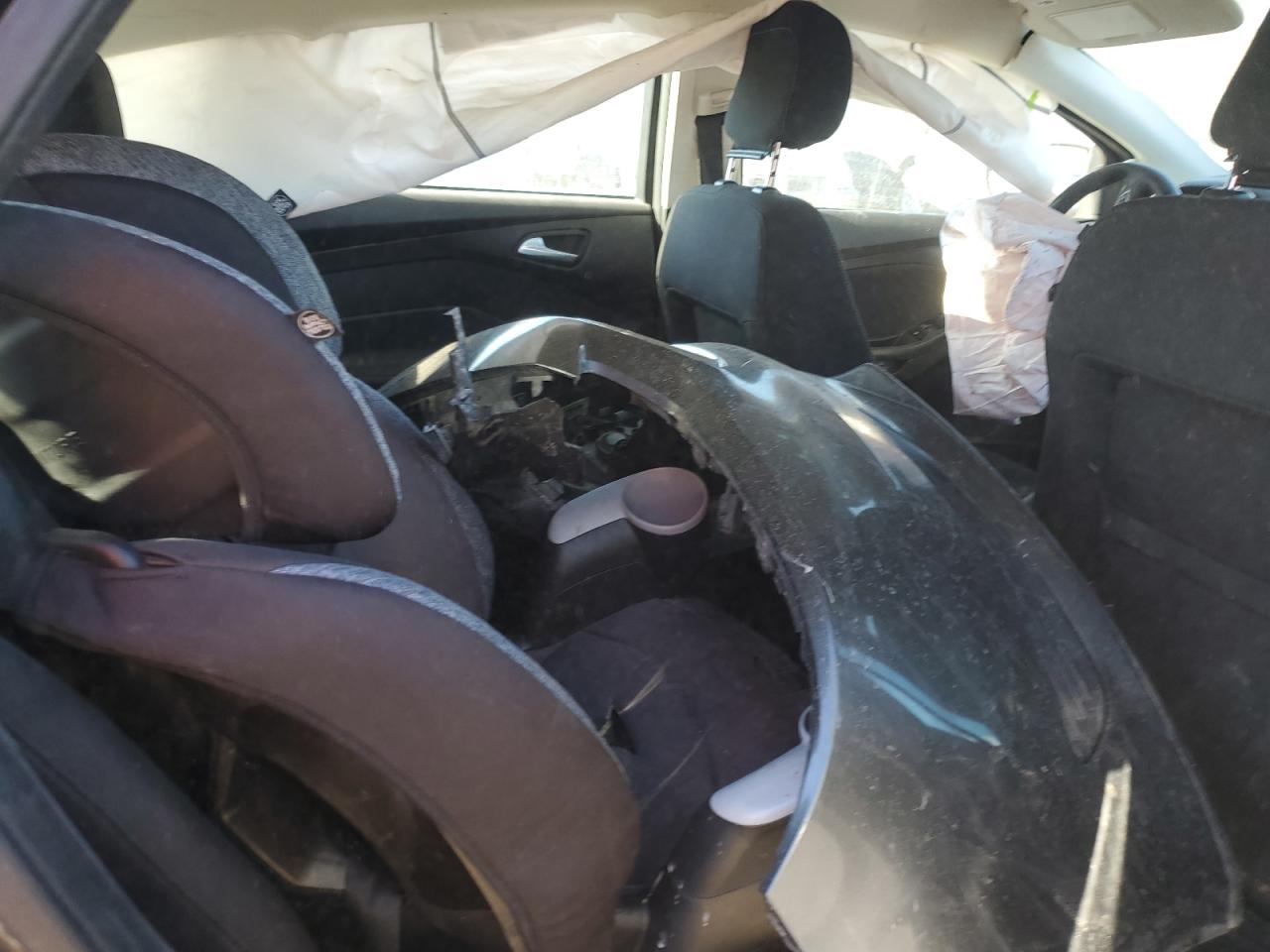2018 Ford Focus VIN 1FADP3K22JL331262 Copart auction photo, front end damage thumbnail 10