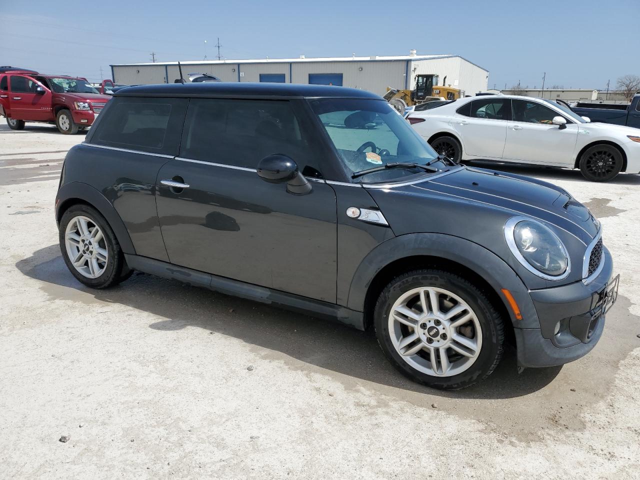2013 MINI Cooper VIN WMWSV3C58DT479661 Copart auction photo, side damage thumbnail 4