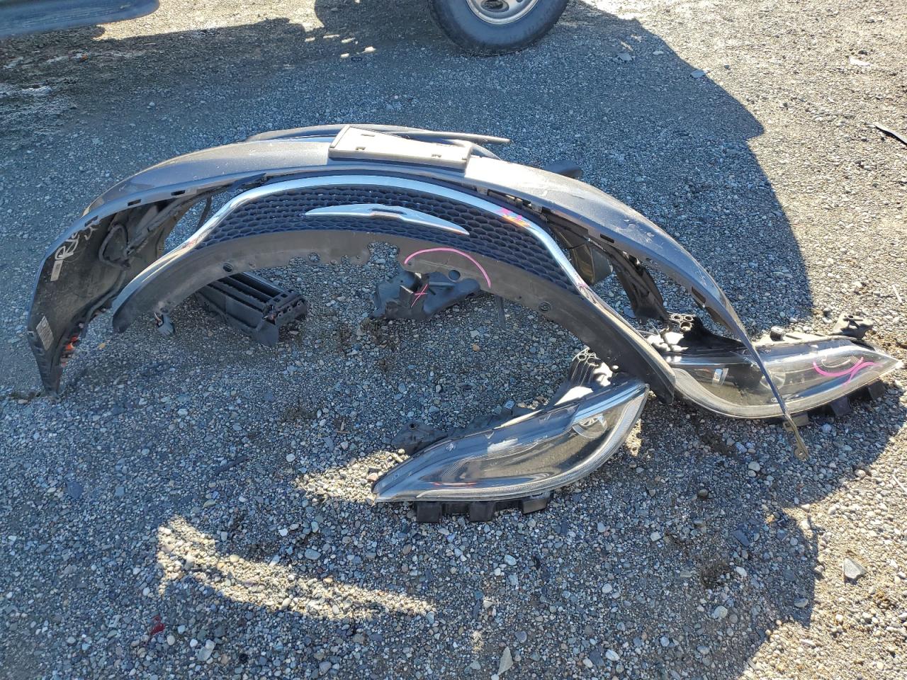 2015 Chrysler 200 VIN 1C3CCCAB6FN505577 Copart auction photo, front end damage thumbnail 12