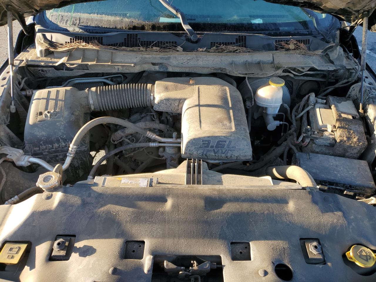 2019 RAM 1500 VIN 1C6RR6LG9KS694839 Copart auction photo, undercarriage / all over damage thumbnail 13