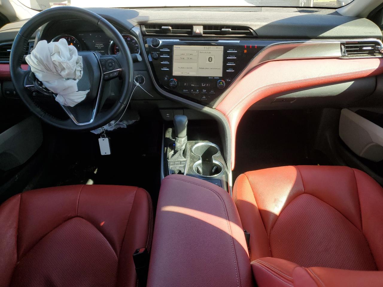 2019 Toyota Camry VIN 4T1B61HK5KU162913 Copart auction photo, front end damage thumbnail 8