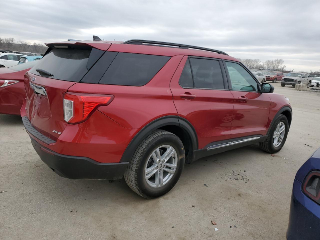 2021 Ford Explorer VIN 1FMSK8DH9MGA82756 Copart auction photo, rear end damage thumbnail 3