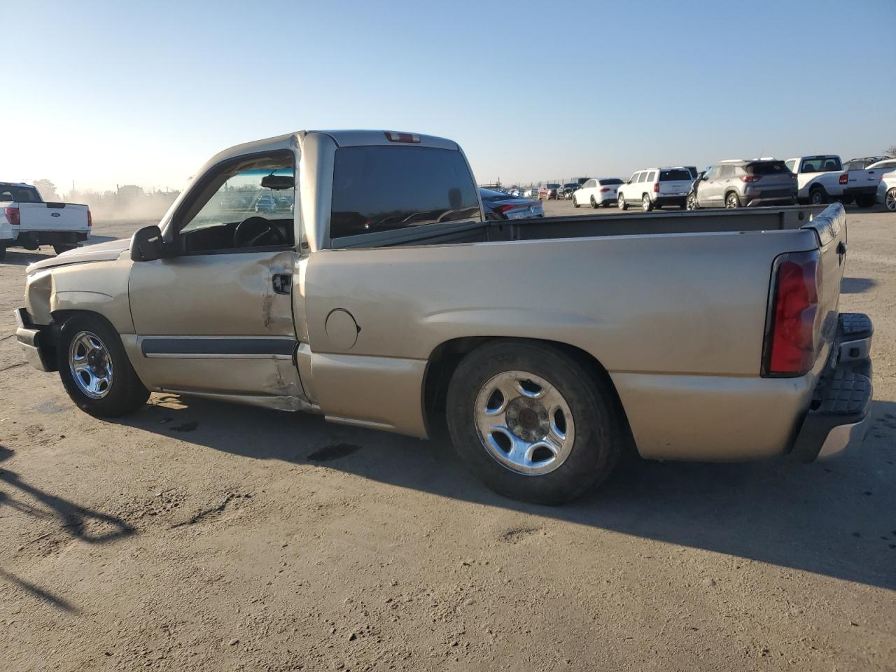 2004 Chevrolet Silverado VIN 1GCEC14V54Z195149 Copart auction photo, side damage thumbnail 2