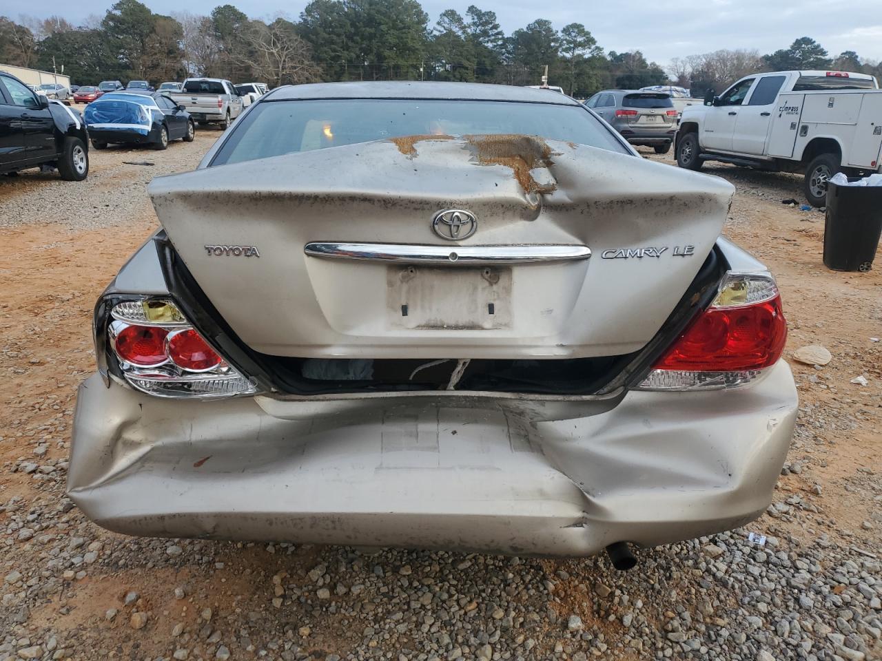 2006 Toyota Camry VIN 4T1BE32K26U746036 Copart auction photo, rear end / front end damage thumbnail 6