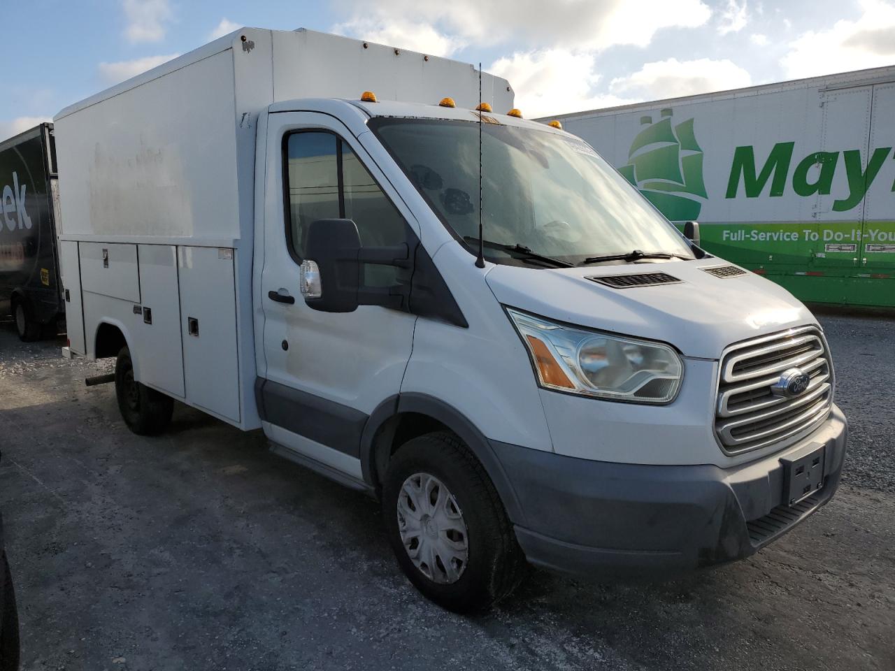 2016 Ford Transit VIN 1FDYR5PM3GKA09610 Copart auction photo, normal wear damage thumbnail 4