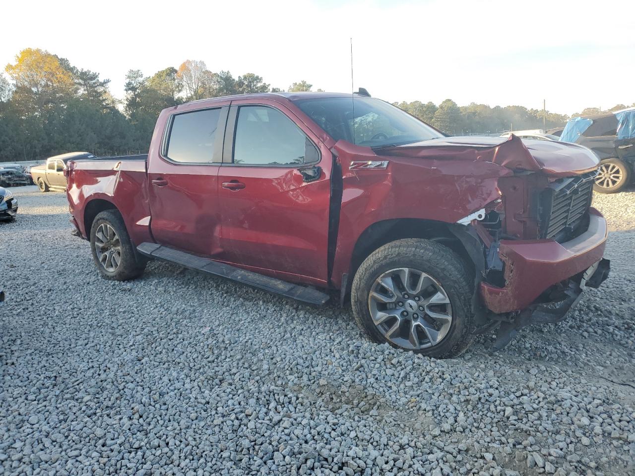 2022 Chevrolet Silverado VIN 1GCUYEEDXNZ138764 Copart auction photo, all over damage thumbnail 4