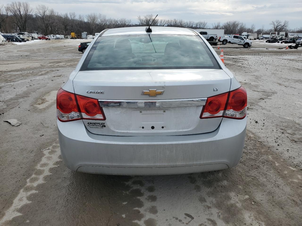 2016 Chevrolet Cruze VIN 1G1PE5SB8G7171231 Copart auction photo, side / mechanical damage thumbnail 6