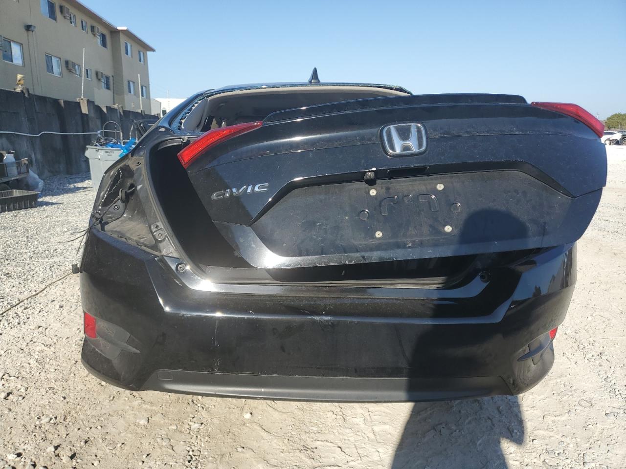 2018 Honda Civic VIN JHMFC1F38JX027821 Copart auction photo, front end / all over damage thumbnail 6